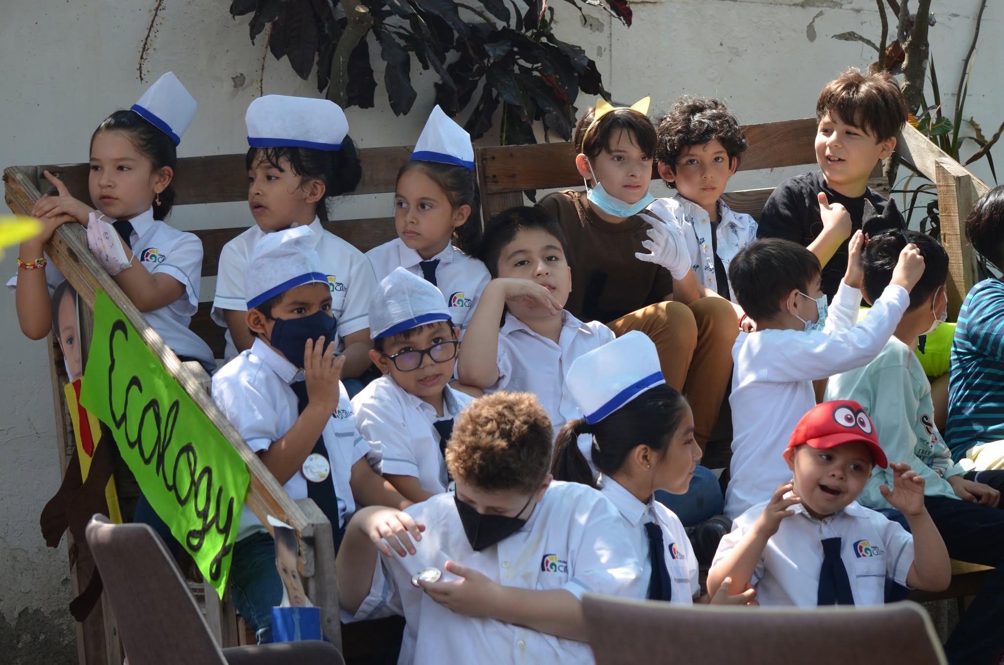 Alumnos de Preescolar del Colegio Cilin participando en una actividad escolar